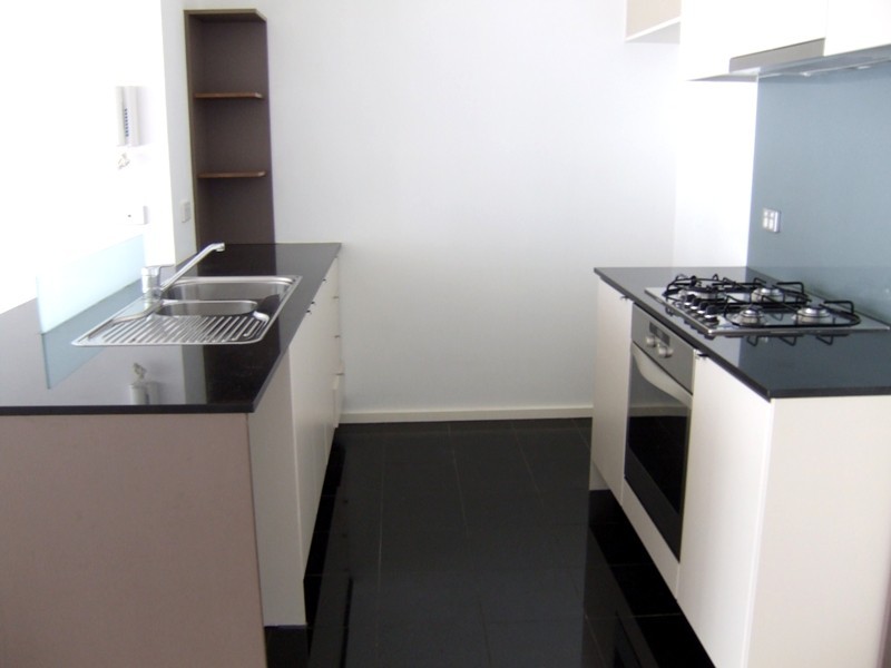 REF 23104/173 City Road, Southbank VIC 3006