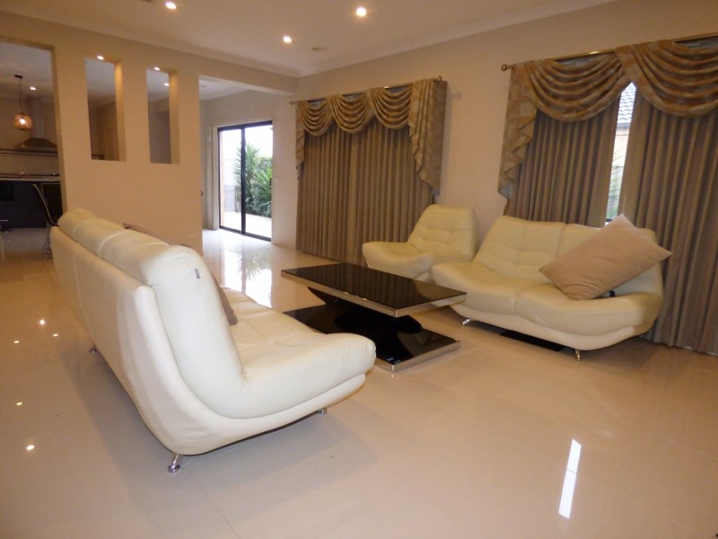 51 Campaspe Way, Point Cook VIC 3030