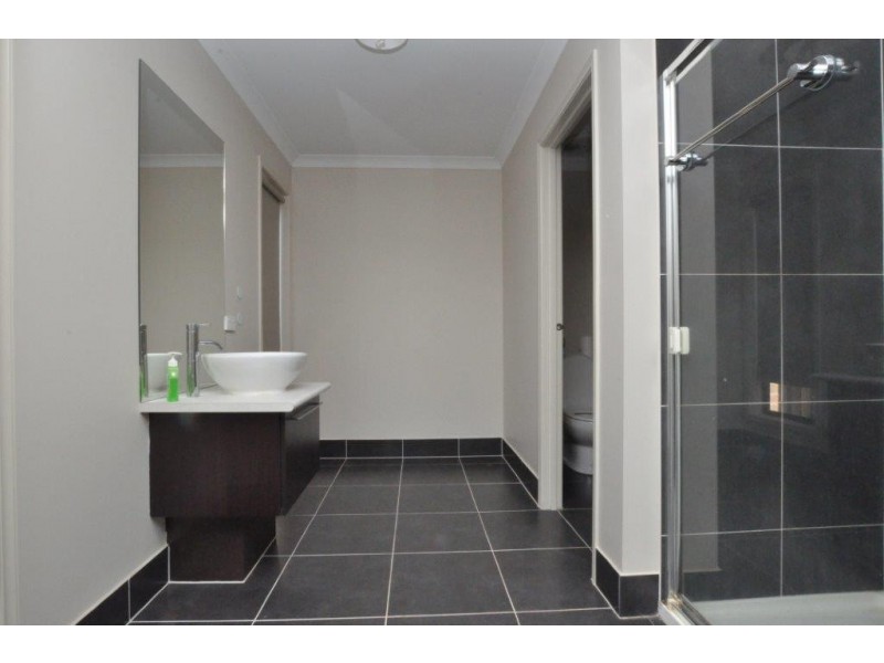 21 Bliss Street, Point Cook VIC 3030