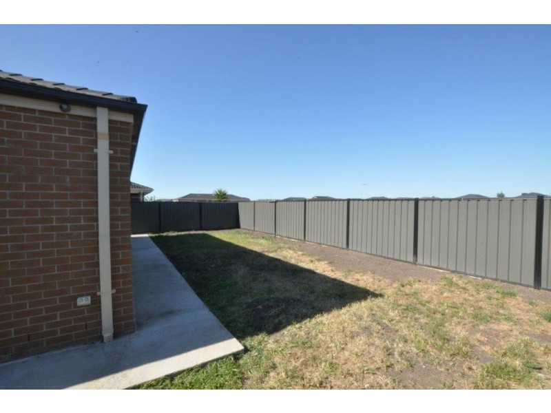 21 Bliss Street, Point Cook VIC 3030