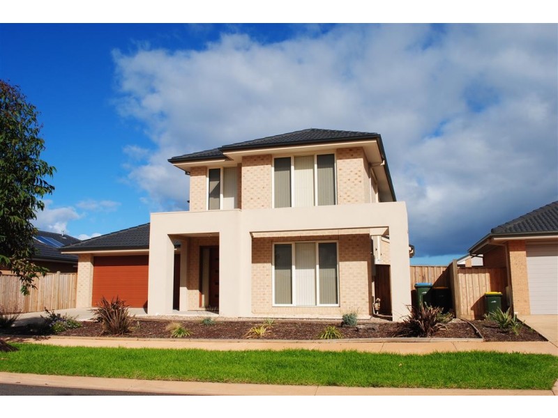 87 Beachview Parade, Point Cook VIC 3030
