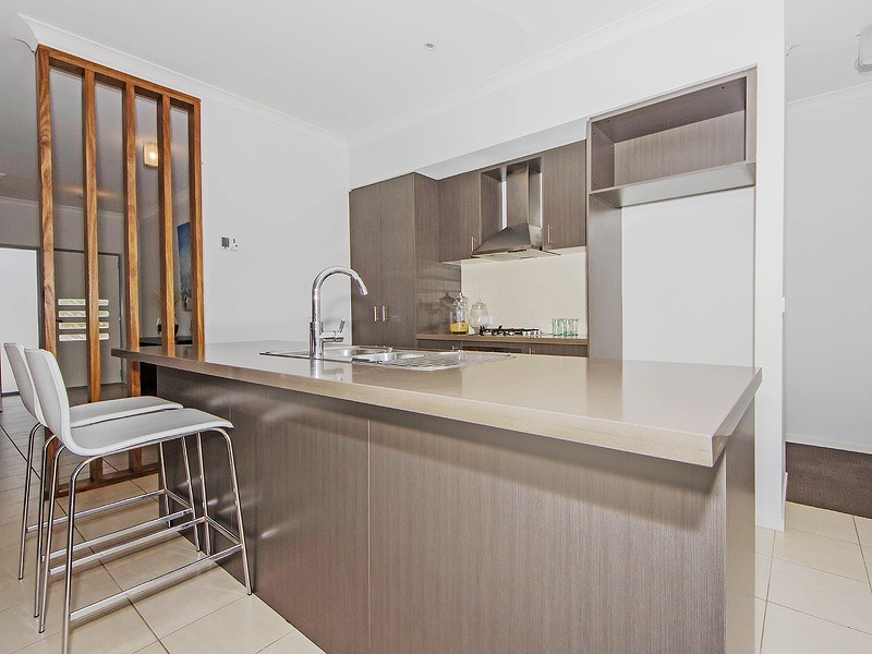 41 Shiraz Crescent, Point Cook VIC 3030