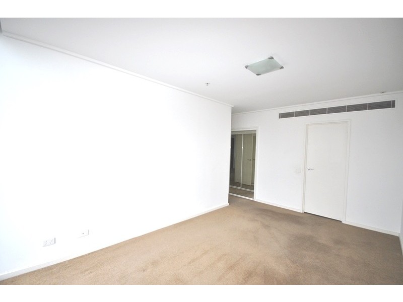 REF 23112/183 City Road, Southbank VIC 3006