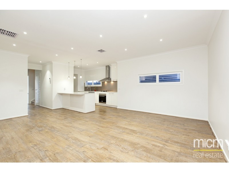 34 Knight Avenue, Point Cook VIC 3030