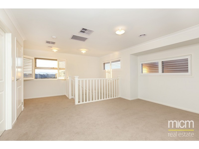 34 Knight Avenue, Point Cook VIC 3030