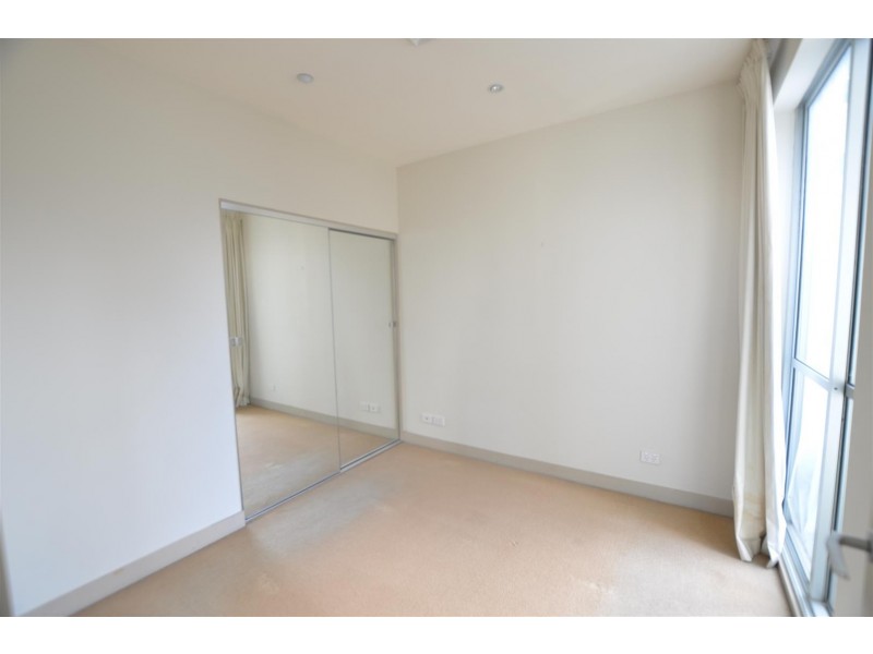 1212/233 Collins Street, Melbourne VIC 3000