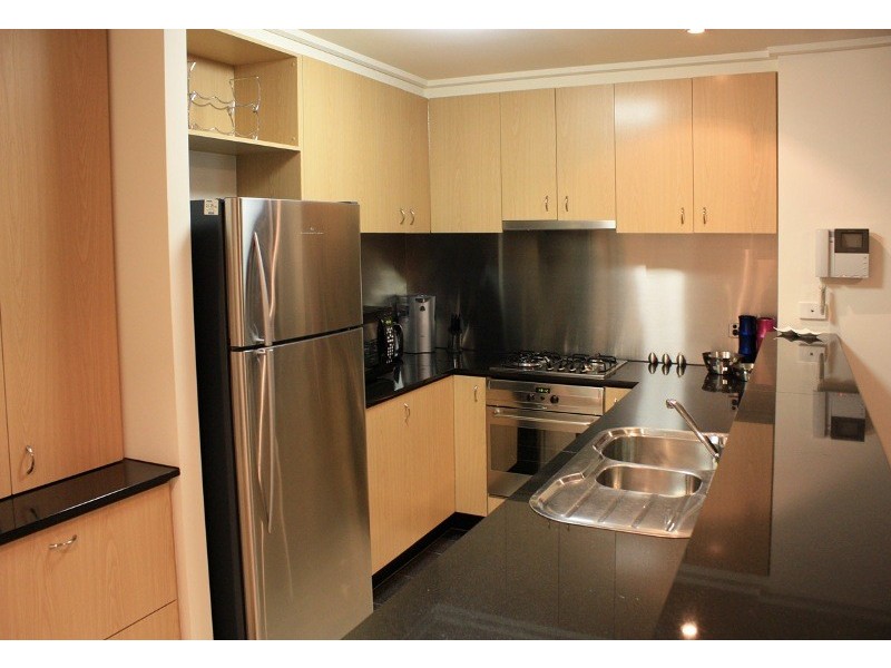 26/83 Whiteman Street, Southbank VIC 3006