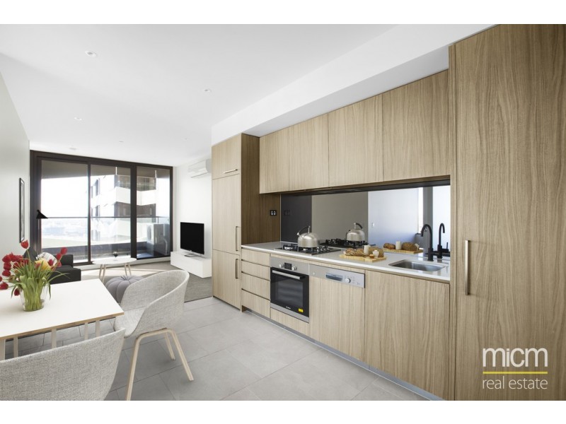 2702/118 A’Beckett Street, Melbourne VIC 3000