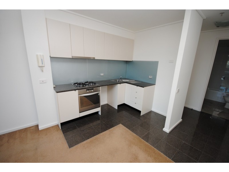 REF 23135/173 City Road, Southbank VIC 3006