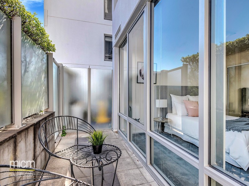 111/118 Dudley Street, West Melbourne VIC 3003