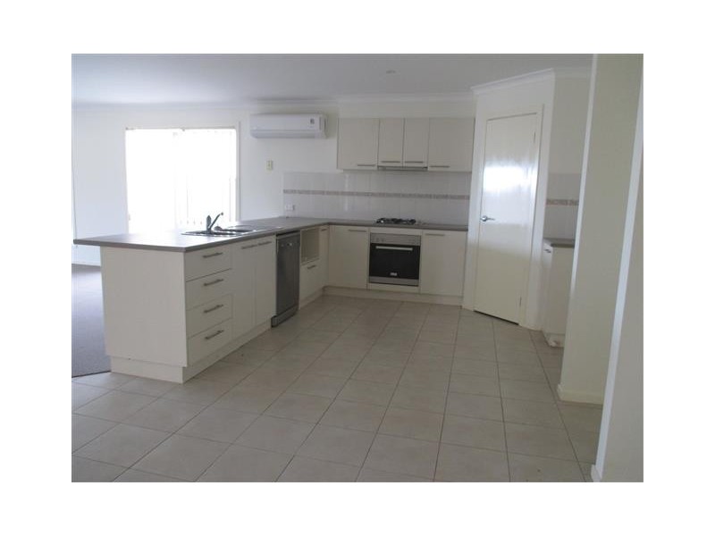 20 Danfield Drive, Tarneit VIC 3029
