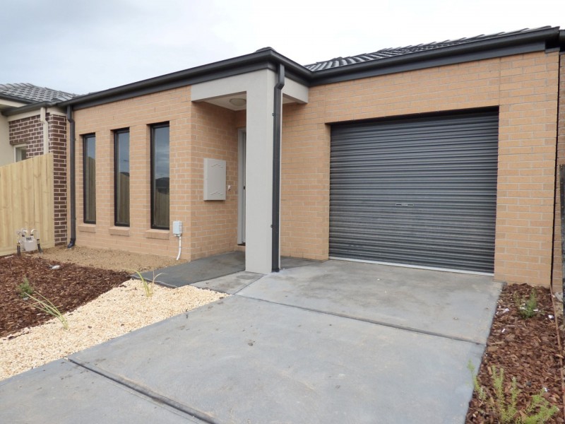 27 Constellation Circuit, Truganina VIC 3029