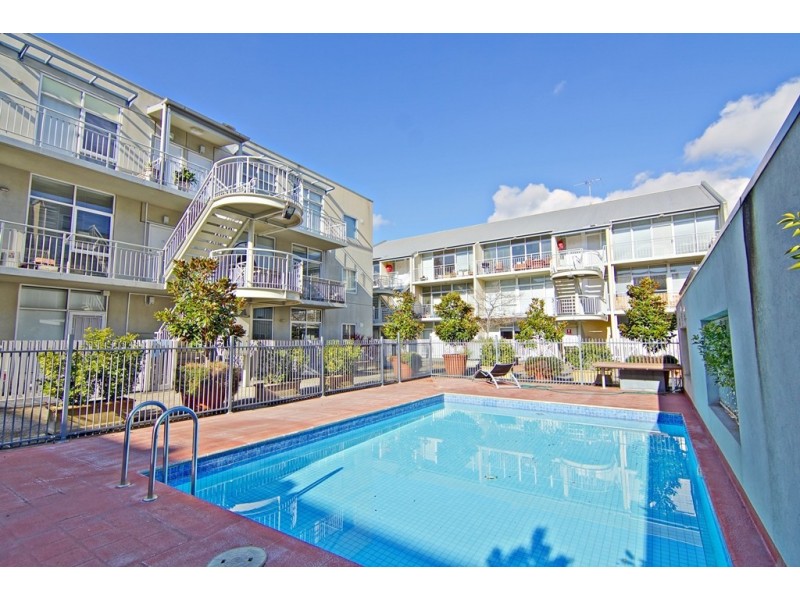 REF 23155/1066 Lygon Street, Carlton VIC 3053