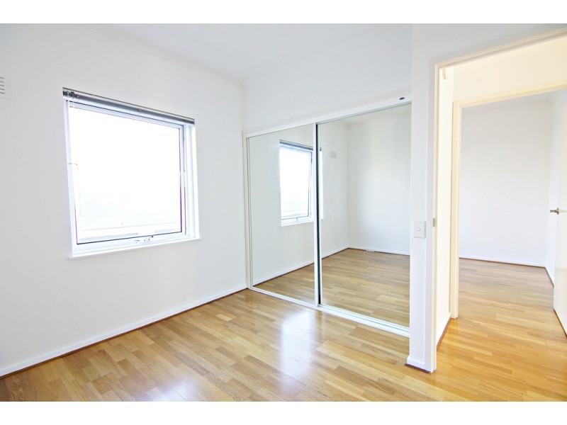 REF 23155/1066 Lygon Street, Carlton VIC 3053