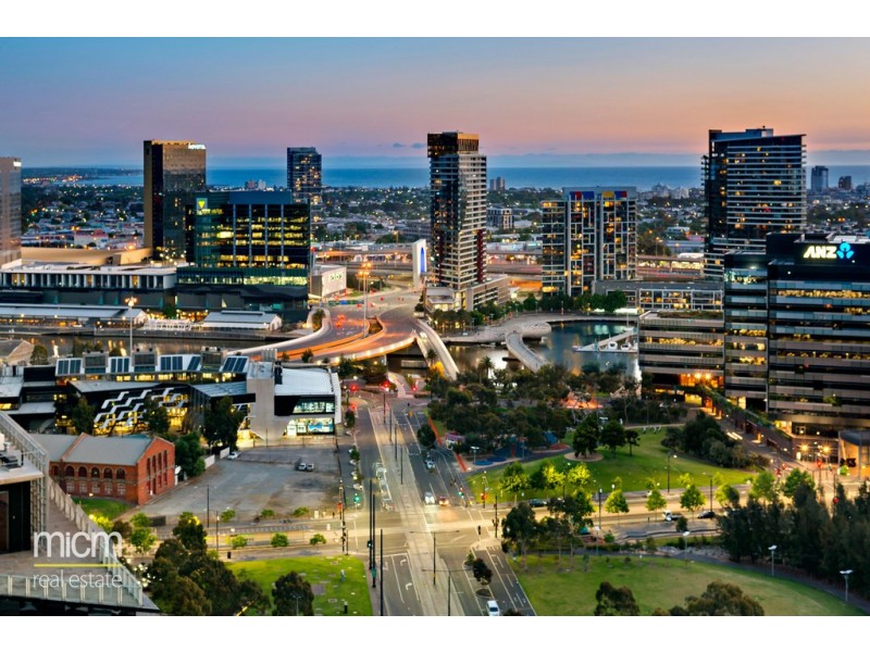 2904/100 Harbour Esplanade, Docklands VIC 3008