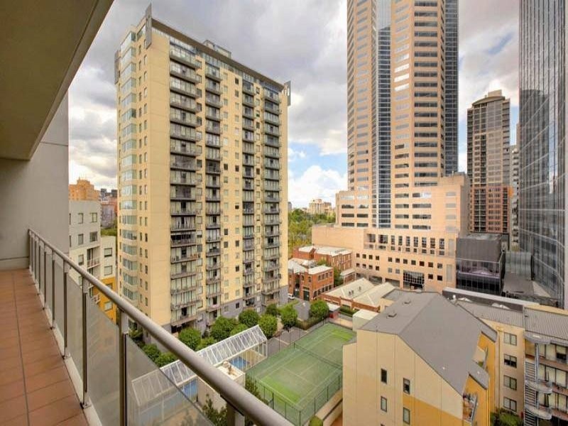REF 23174/33 La Trobe Street, Melbourne VIC 3000