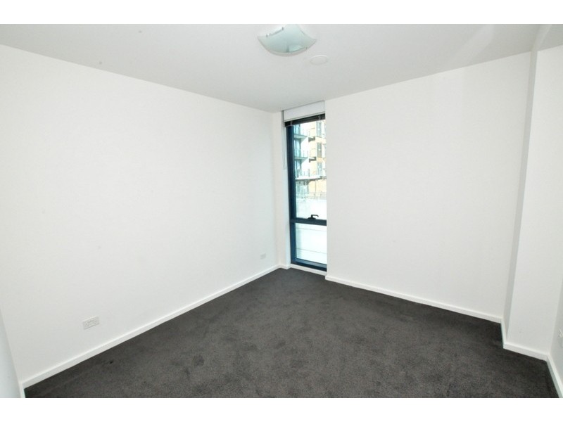 REF 23183/241 City Road, Southbank VIC 3006