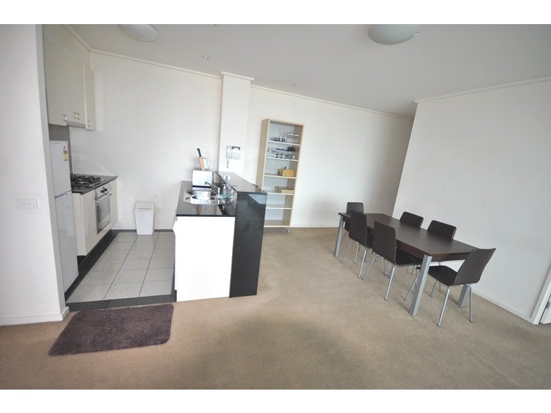 REF 23191/83 Whiteman Street, Southbank VIC 3006