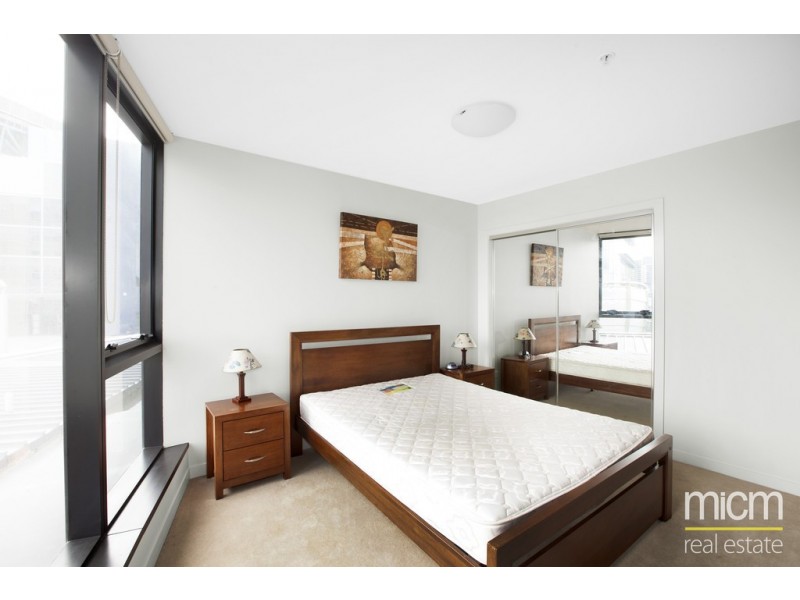 1010/100 Harbour Esplanade, Docklands VIC 3008