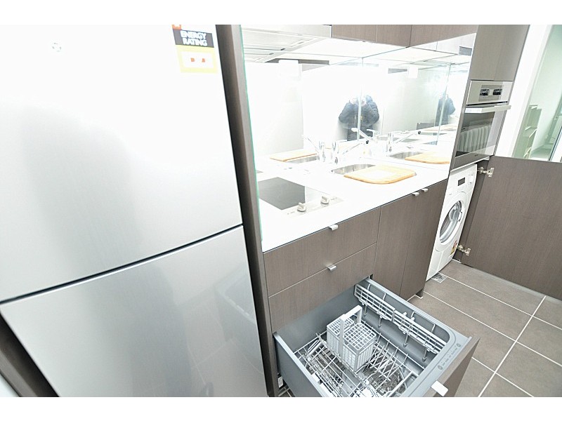 REF 23192/53 Batman Street, West Melbourne VIC 3003