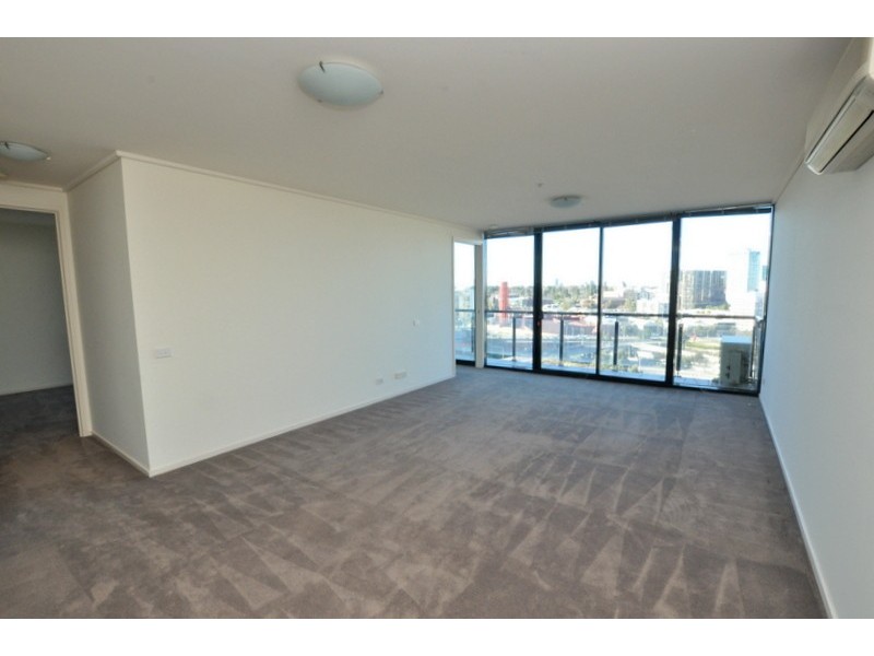 REF 23196/100 Kavanagh Street, Southbank VIC 3006