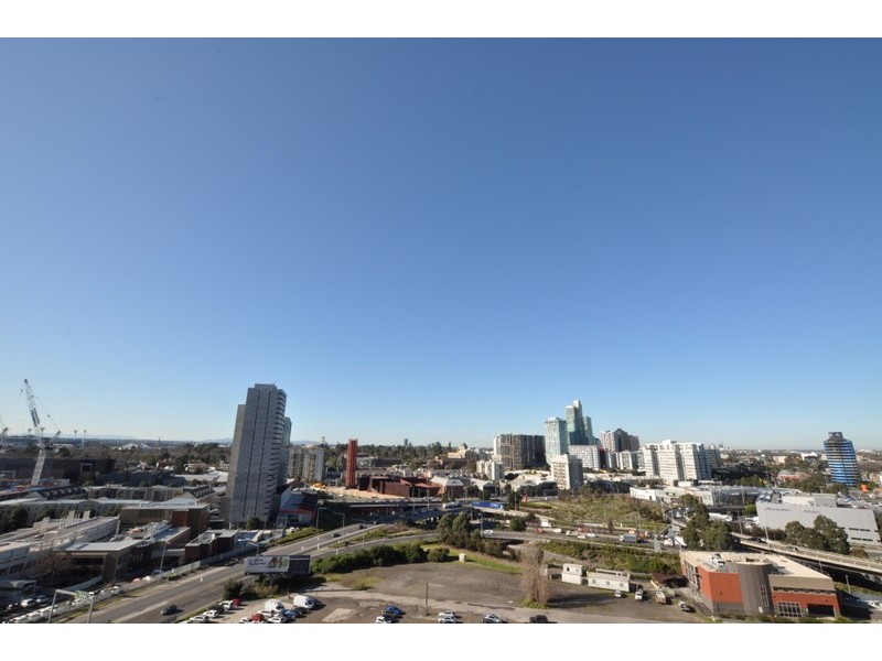 REF 23196/100 Kavanagh Street, Southbank VIC 3006