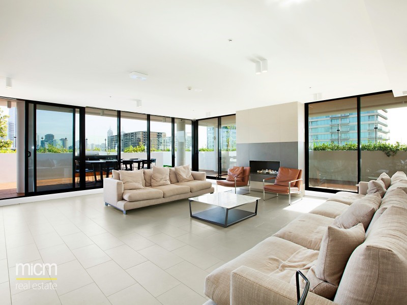 1215/52 Park Street, South Melbourne VIC 3205