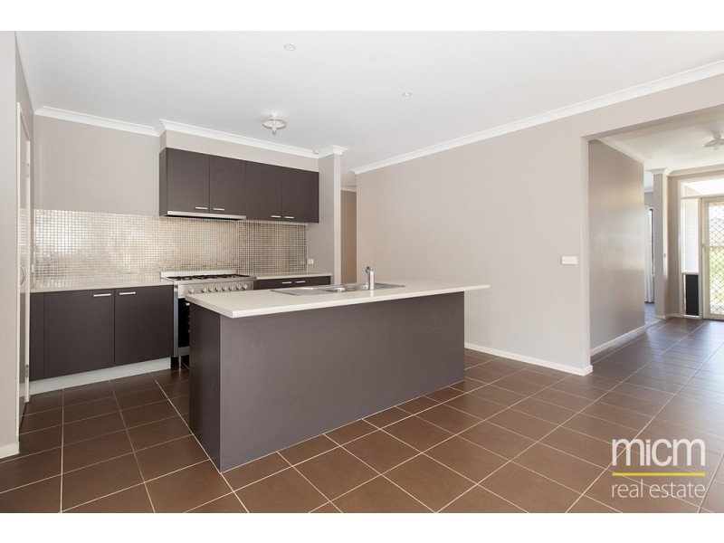 6 Spirit Avenue, Point Cook VIC 3030