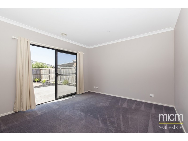 6 Spirit Avenue, Point Cook VIC 3030