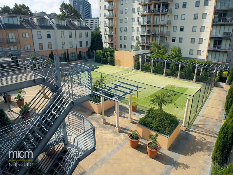 908/102 Wells Street, Southbank VIC 3006