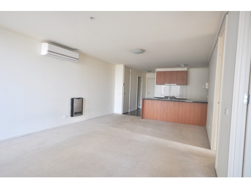 REF 23212/163 City Road, Southbank VIC 3006