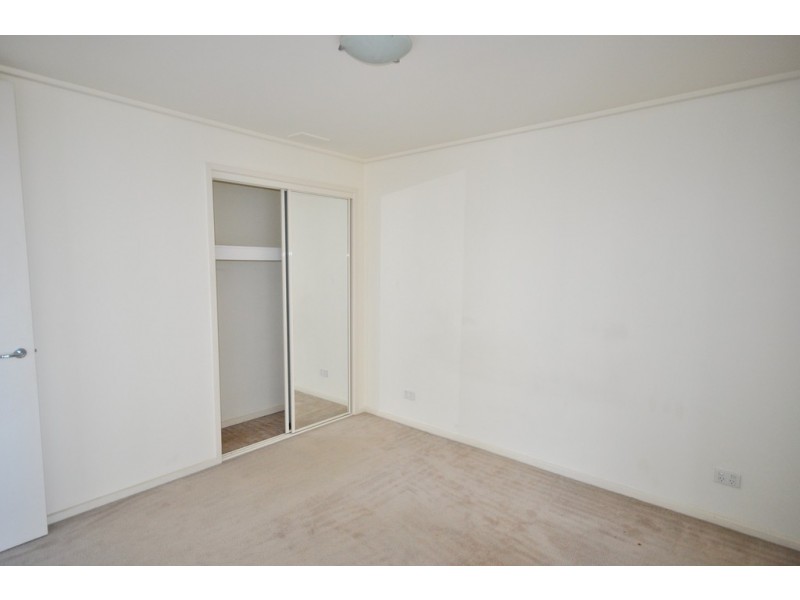 REF 23212/163 City Road, Southbank VIC 3006