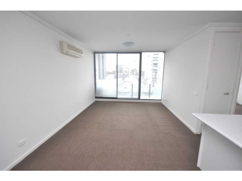 REF 23214/38 Bank Street, South Melbourne VIC 3205