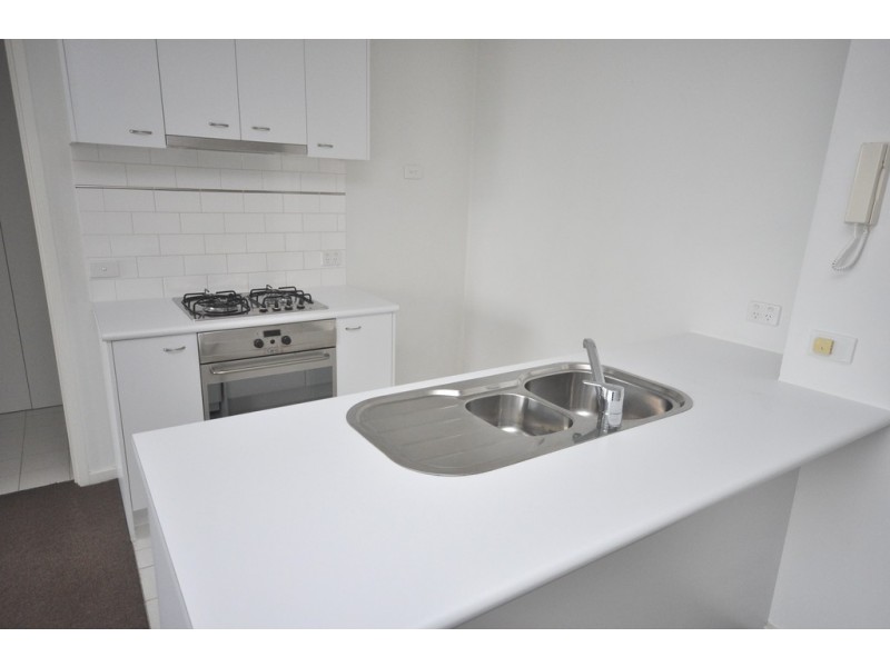 REF 23214/38 Bank Street, South Melbourne VIC 3205