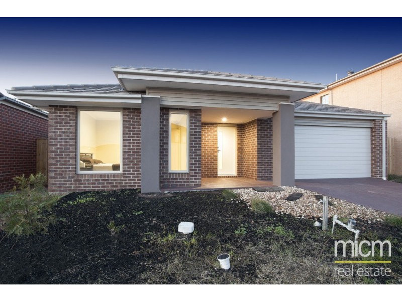 15 Manna Way, Point Cook VIC 3030