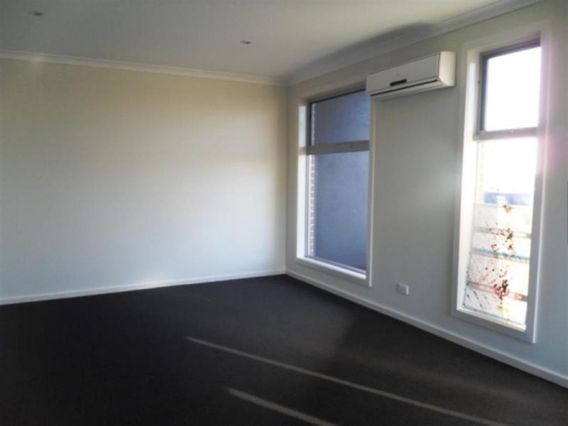 362 Boardwalk Boulevard, Point Cook VIC 3030