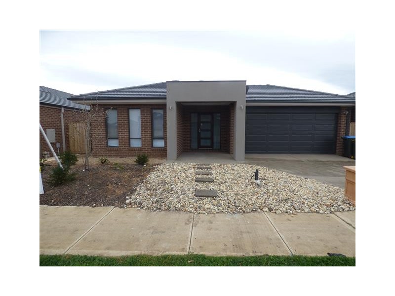 36 Hargrave Avenue, Point Cook VIC 3030