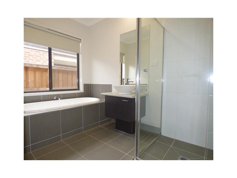 36 Hargrave Avenue, Point Cook VIC 3030