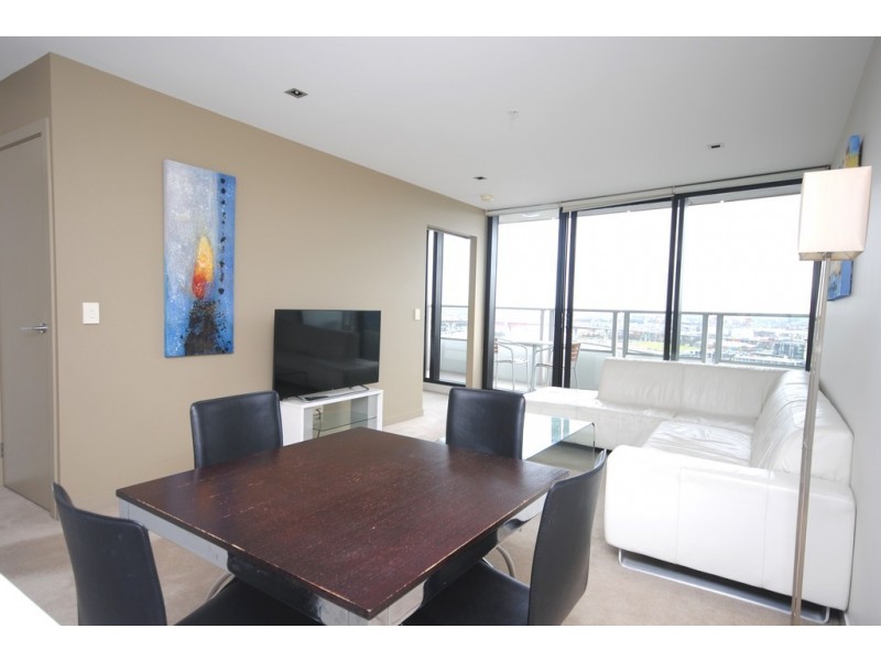 2508A/100 Harbour Esplanade, Docklands VIC 3008