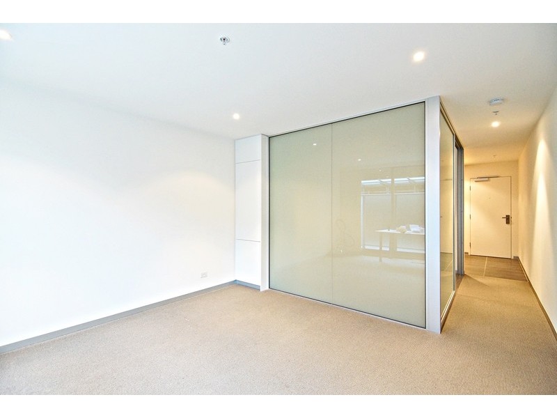 REF 23231/53 Batman Street, West Melbourne VIC 3003