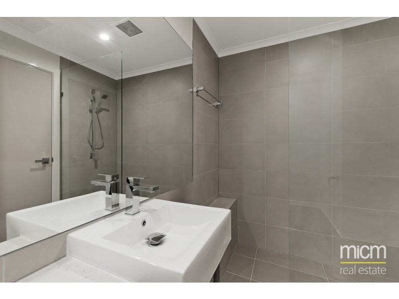 REF 23232/83 Queensbridge Street, Southbank VIC 3006