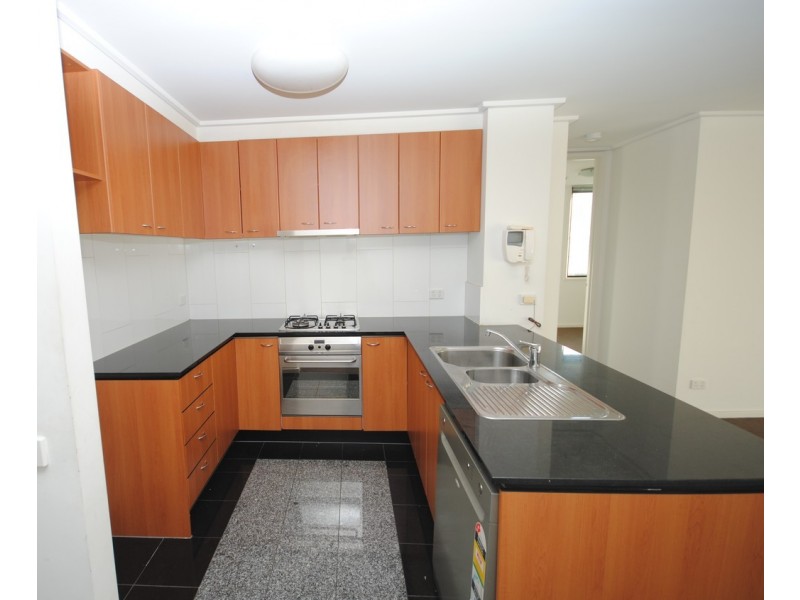 REF 23240/163 City Road, Southbank VIC 3006