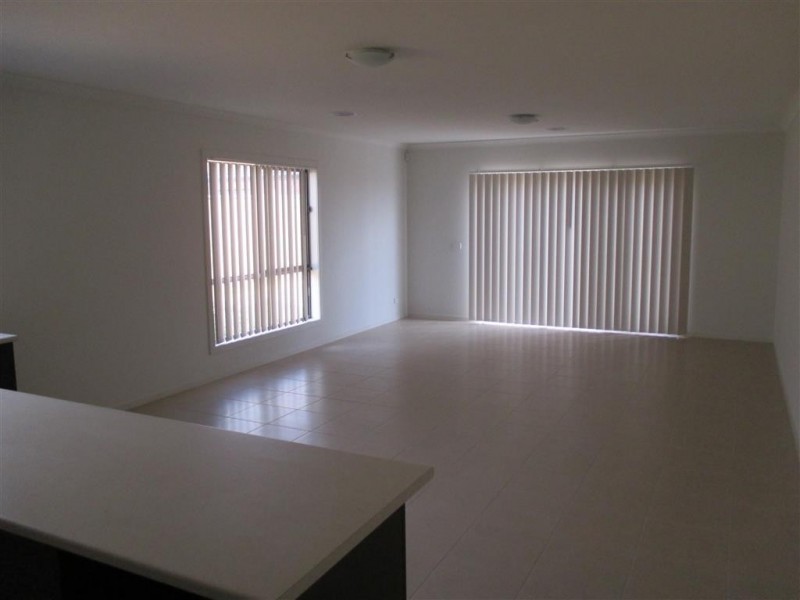 65 Citybay Drive, Point Cook VIC 3030