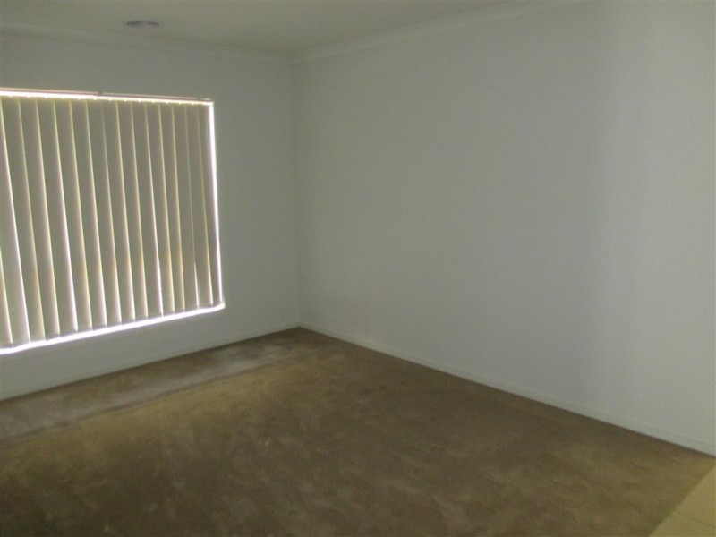 65 Citybay Drive, Point Cook VIC 3030