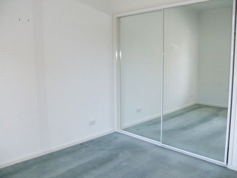 REF 23250/148 Wells Street, South Melbourne VIC 3205