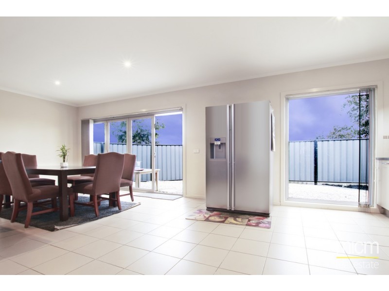 14/39 Astley Crescent, Point Cook VIC 3030