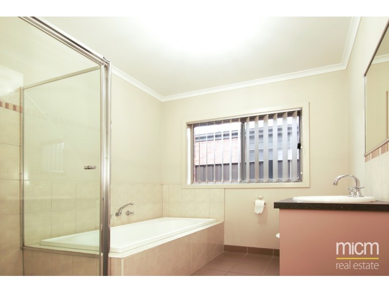 14/39 Astley Crescent, Point Cook VIC 3030