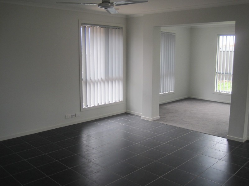 15 Foleys Road, Deer Park VIC 3023