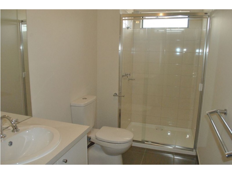 1 Chapel Street, Point Cook VIC 3030