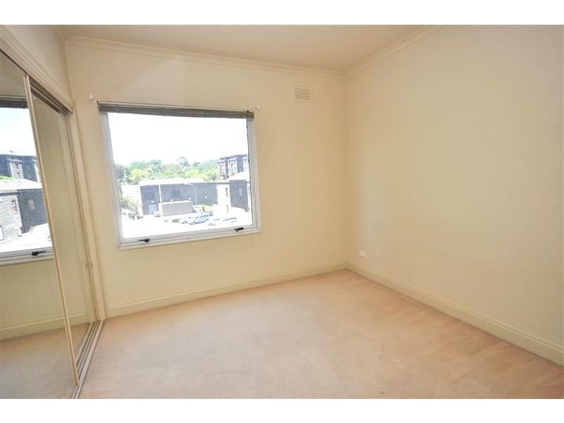 REF 23255/8 Wells Street, Southbank VIC 3006